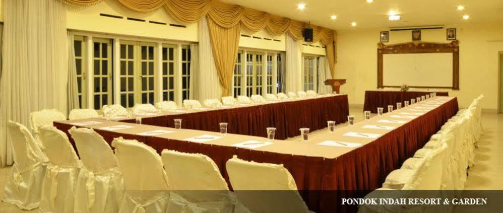 Hotel Indah Palace Таванґманґу Екстер'єр фото