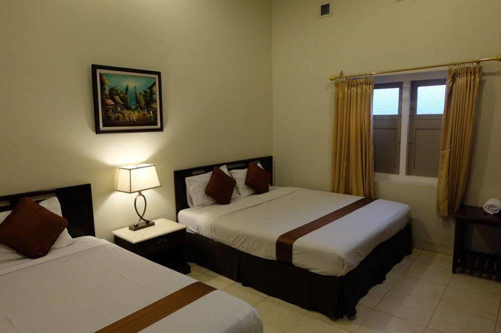 Hotel Indah Palace Таванґманґу Екстер'єр фото
